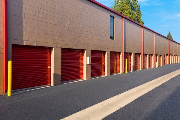 StorQuest Self Storage