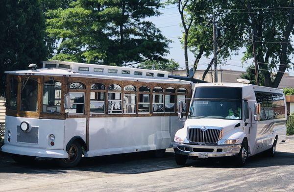Chicago Limousine & Party Bus