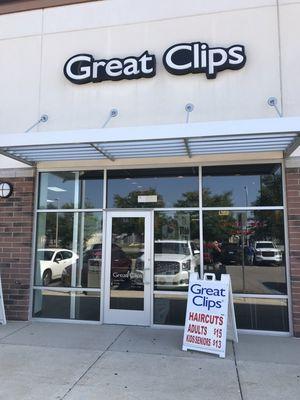 The Great Clips staff at 7539 10 Mile Road in Center Line is ready to give you a Great haircut.