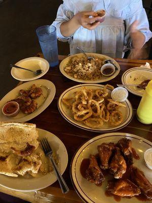 Sports Shack Bar & Grill