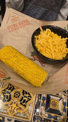 Kids mac and cheese with corn