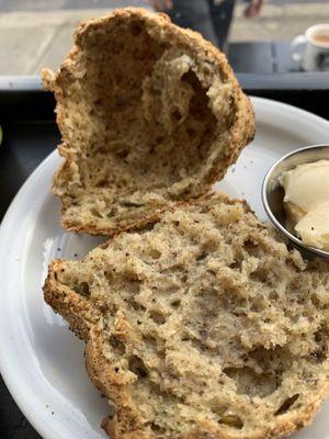 Cap air inside biscuit