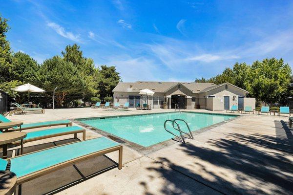 Eastland Hills Apartments