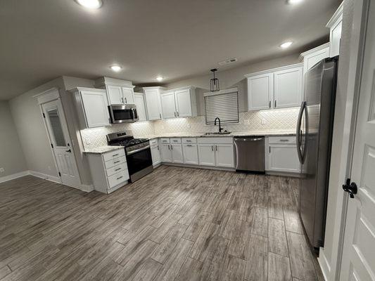 Dust N Shine by Caroline