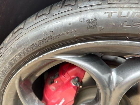 Barry Lee Auto And Tires