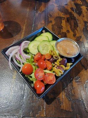 Side salad w/cinnamon vinegrette