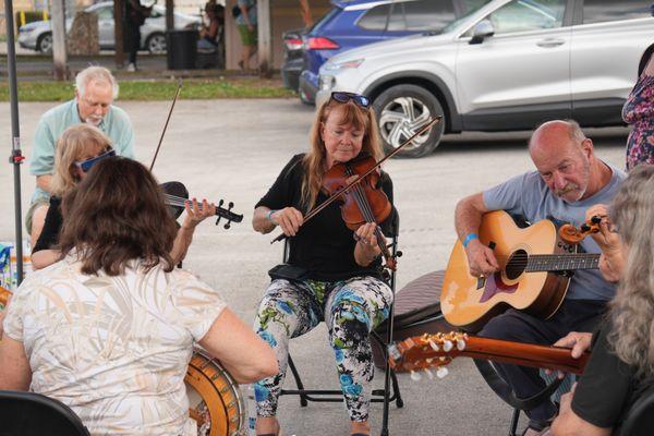 South Florida Folk and Acoustic Music Club