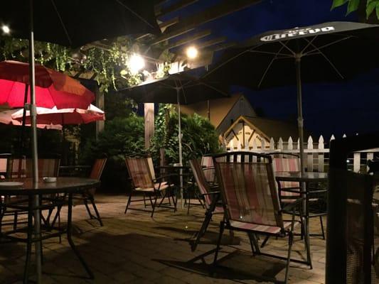 Beautiful night to sit outside! We will be back...