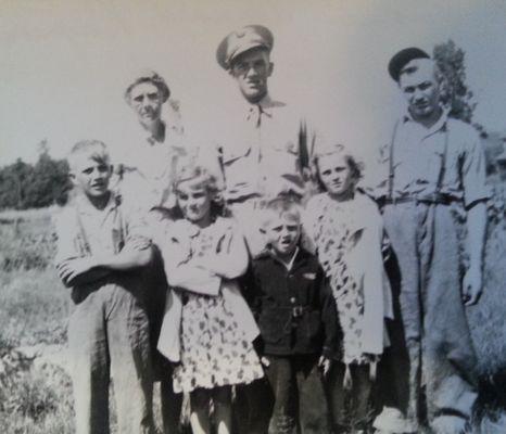Eugene Kimbel with his family, before going into the Korean War.