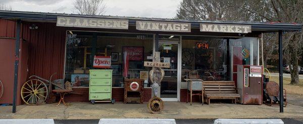 Claassen Vintage Market