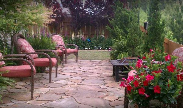 Lillas Lawn & Landscape