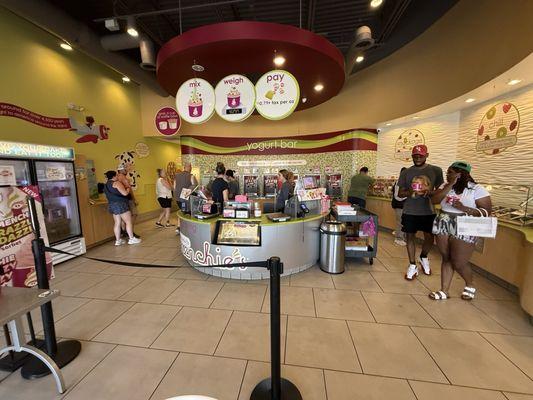 Menchie's Frozen Yogurt