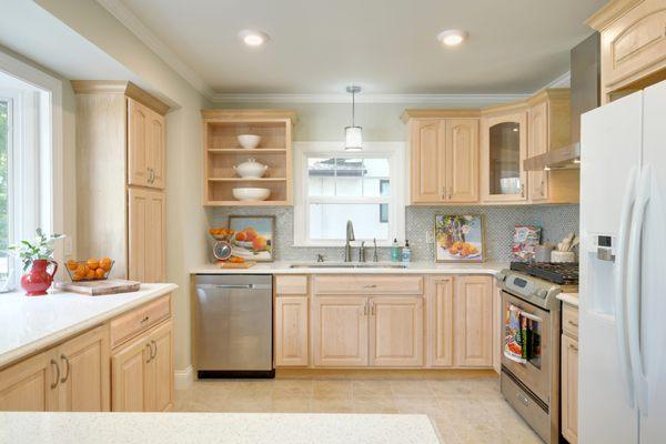 Hang Tough Kitchen and Bath