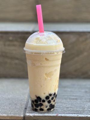Pineapple smoothie with boba