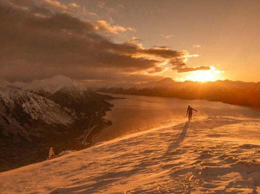 The shoulder at the end of the trail