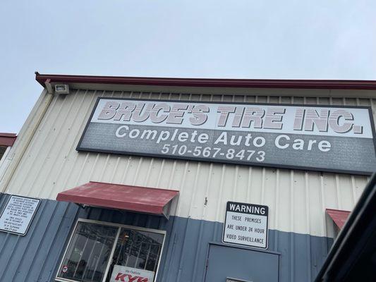 Bruce's Tire & Auto