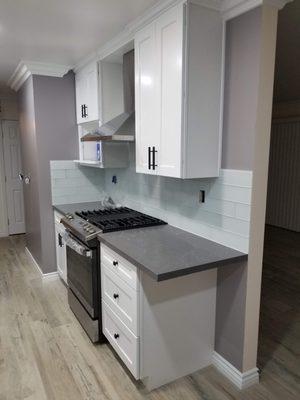 Lilias Kitchen and Tile