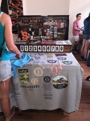 Design center to customize apparel