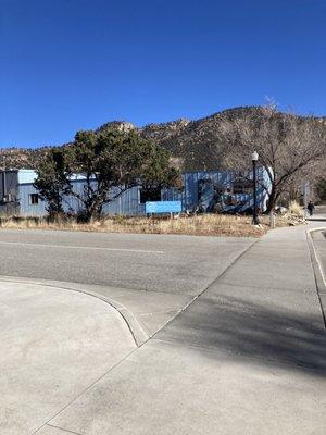 New Bees Thrift Store