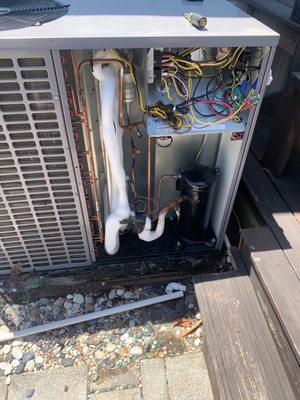 four ton package unit frost on Low side of system