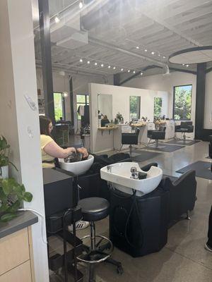 Canvas Salon and Day Spa
