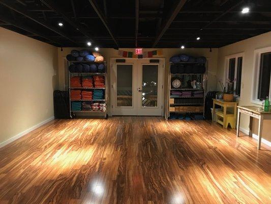 Clean fully equipped Iyengar Yoga Studio in the Heart of Paia