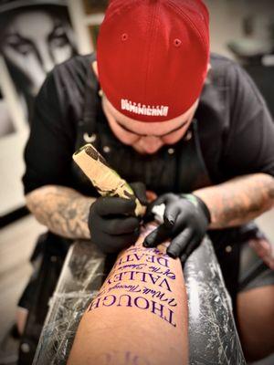 @lazlowtattoos @70duecetattoos