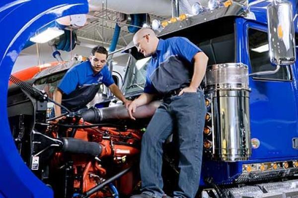 Dennie's Truck & Trailer Repair