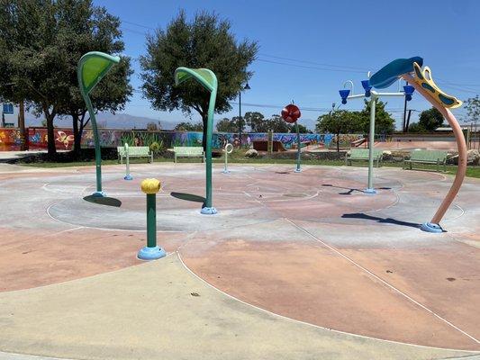 Gibson Mariposa Park