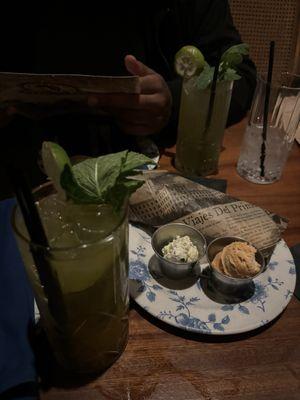 Mango Mojitos, Homemade bread and 2 flavored butters (garlic and sweet)