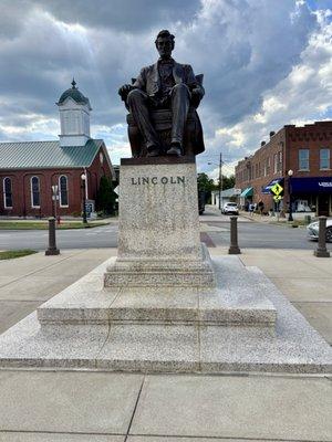08.29.25 Lincoln Square is a National Register of Historic Places destination