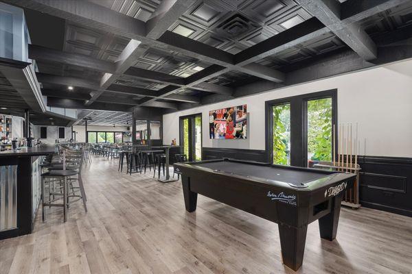 Sandtrap Bar & Grill