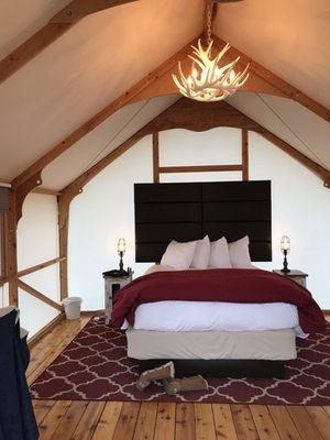 Glamping tent. Has wifi and electricity