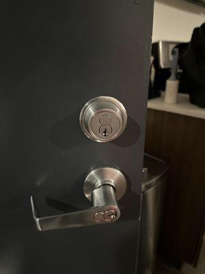 Dr lock and keys/ Dryer vents