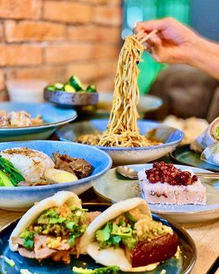 Four Four South Village Taipei Beef Noodles