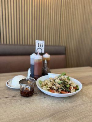 Mực Rang Muối (Salt & Pepper Squid)