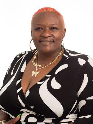 Nicole Stuckey - Link Brokerages