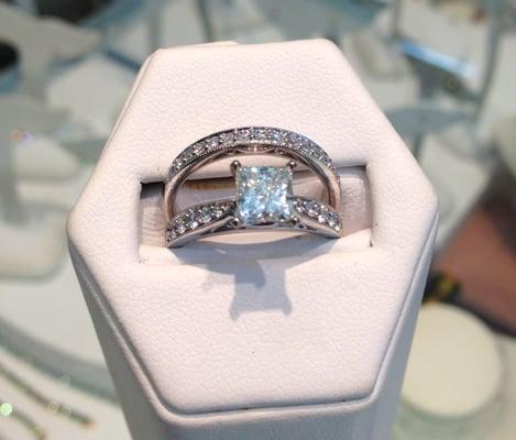 Rosaia Fine Jewelers