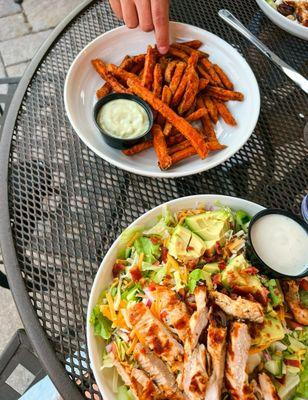 Sandtrap Bar & Grille