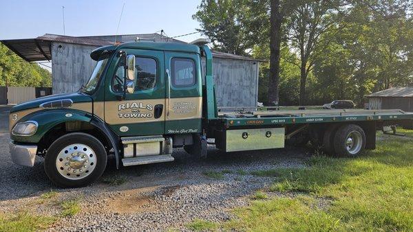 Rials Towing Inc