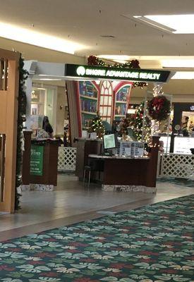 Better Homes and Gardens Real Estate Advantage Realty