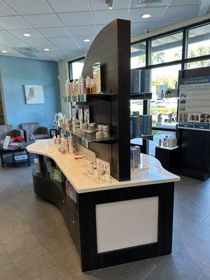 Hand & Stone Massage and Facial Spa