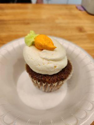 White Flower Cake Shoppe