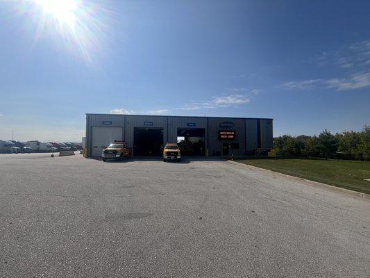 Speedco Truck Lube and Tires