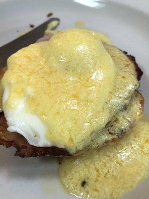 Half Egg Benedict with a side pancake