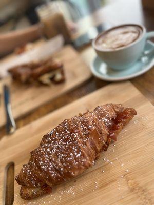 Croissant with guava and cheese