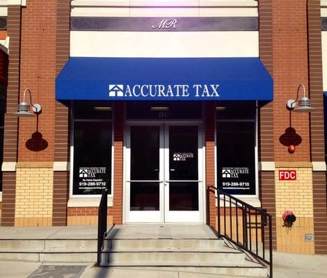 Street side entrance on Hunt St.