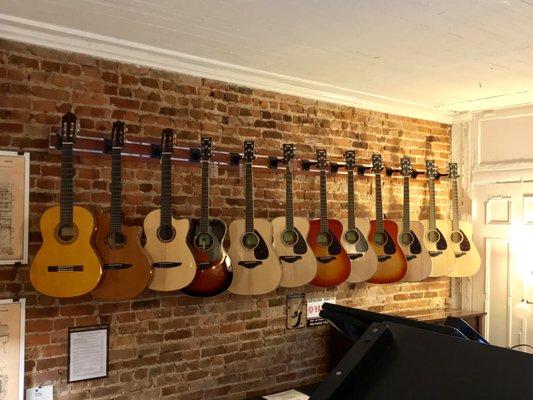 Brooklyn Fine Guitars