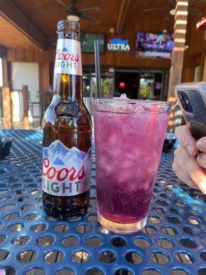 Fiddlestrings Bar & Patio