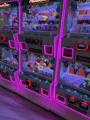 About 40-50 claw machines